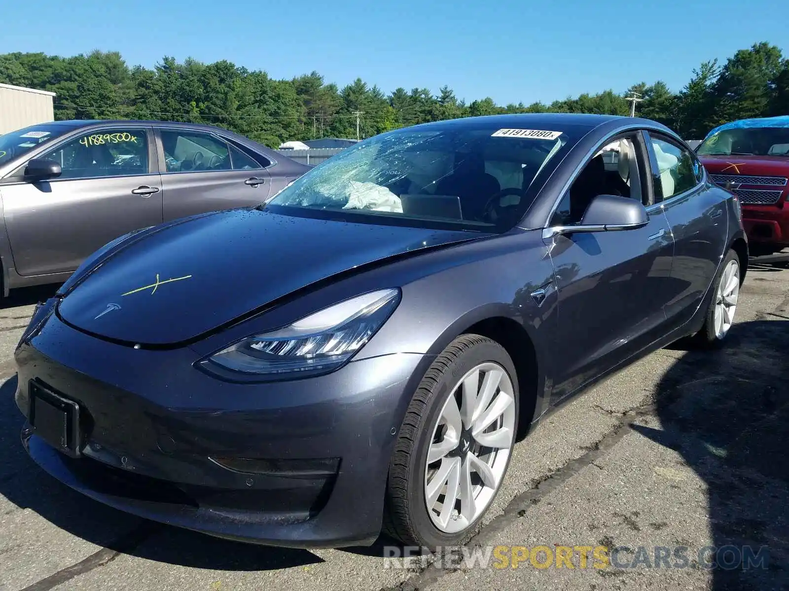 2 Photograph of a damaged car 5YJ3E1EB1KF205734 TESLA MODEL 3 2019