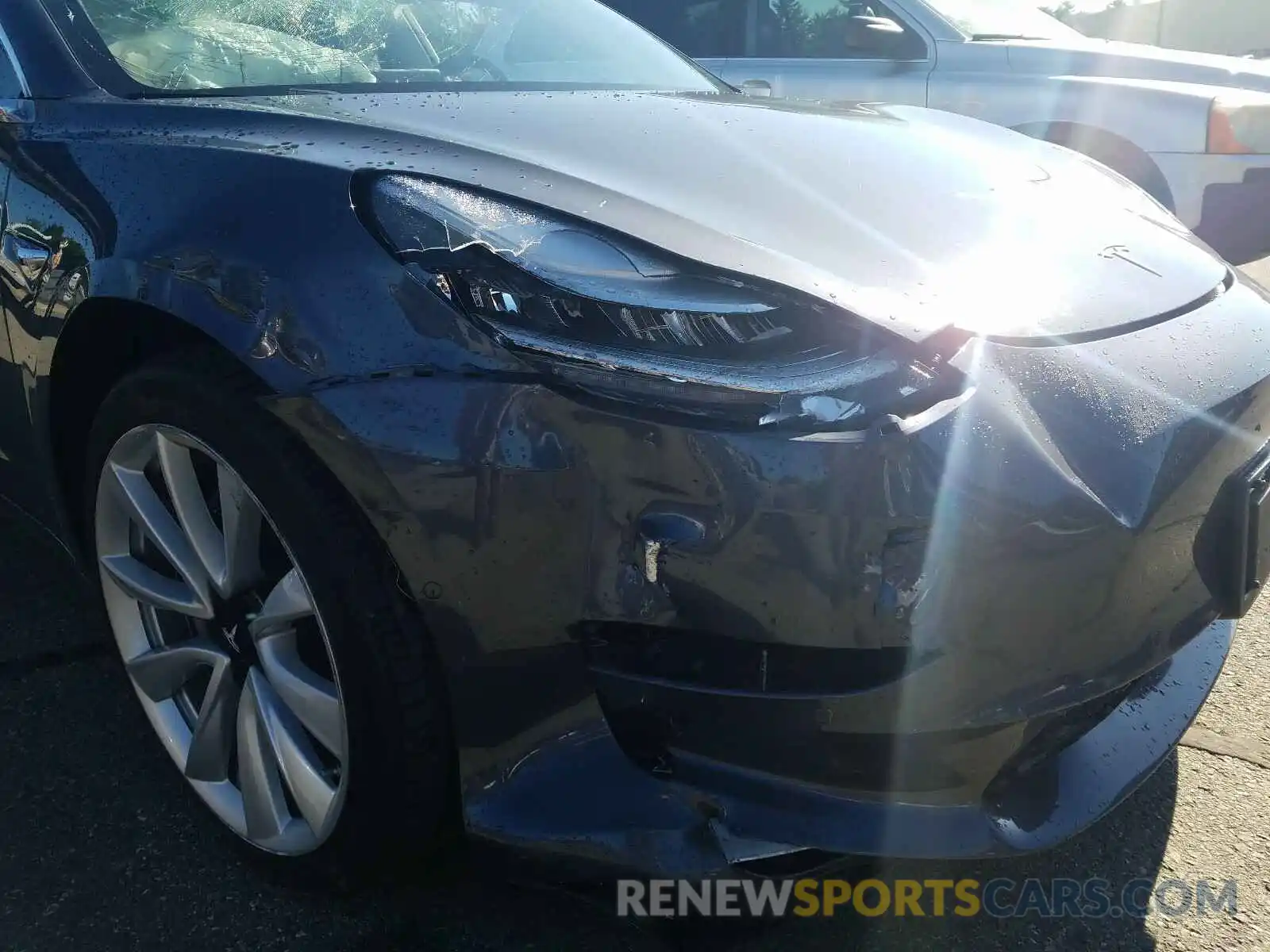 9 Photograph of a damaged car 5YJ3E1EB1KF205734 TESLA MODEL 3 2019