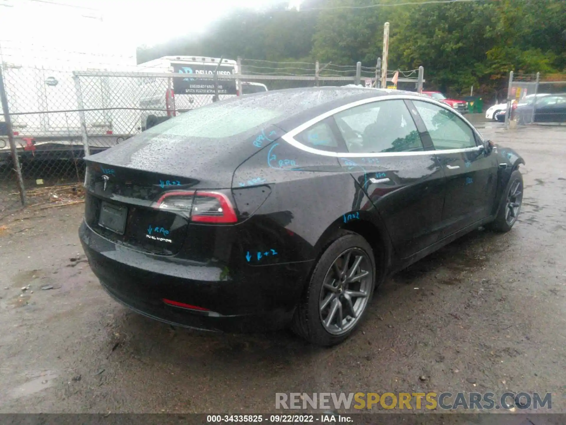 4 Photograph of a damaged car 5YJ3E1EB1KF208889 TESLA MODEL 3 2019