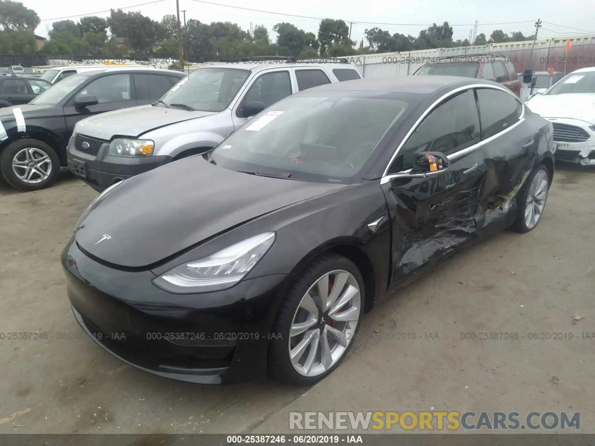 2 Photograph of a damaged car 5YJ3E1EB1KF231072 TESLA MODEL 3 2019