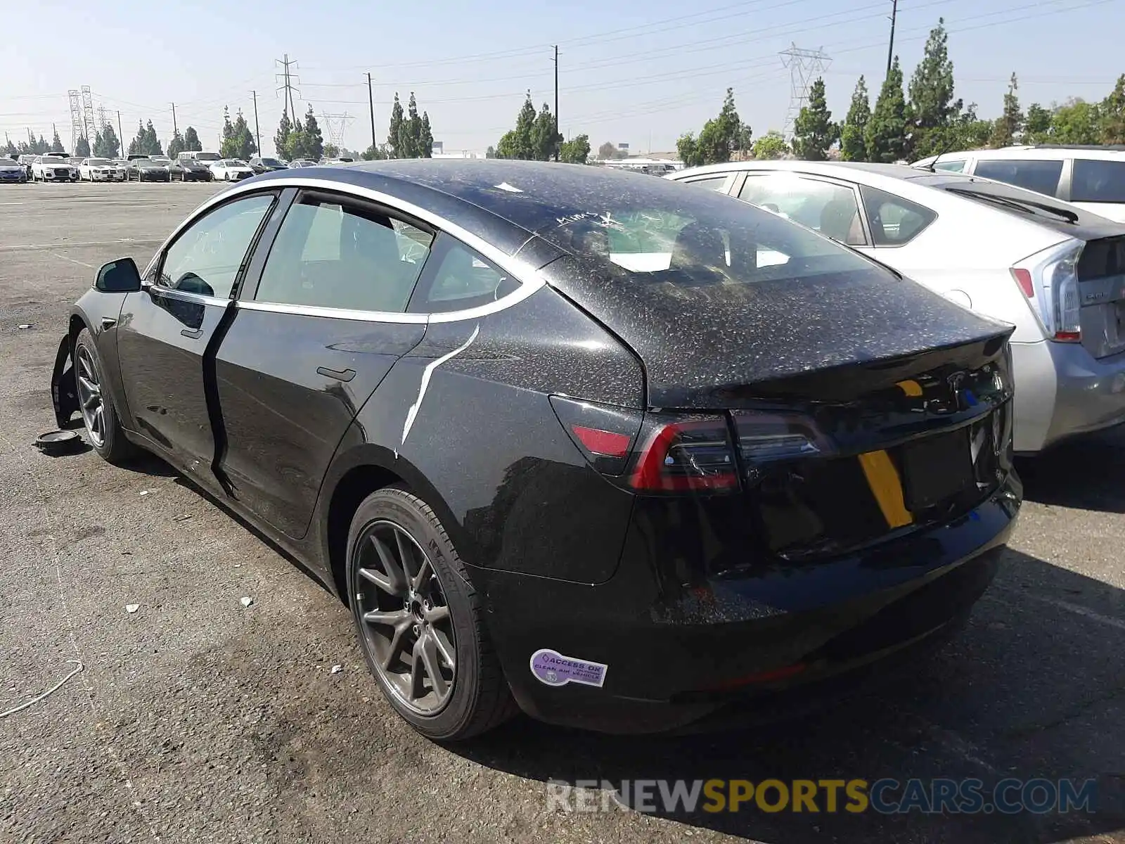 3 Photograph of a damaged car 5YJ3E1EB1KF384809 TESLA MODEL 3 2019