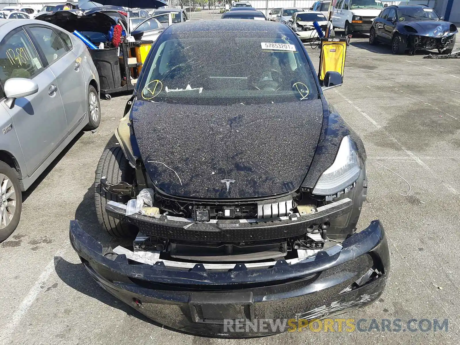 9 Photograph of a damaged car 5YJ3E1EB1KF384809 TESLA MODEL 3 2019