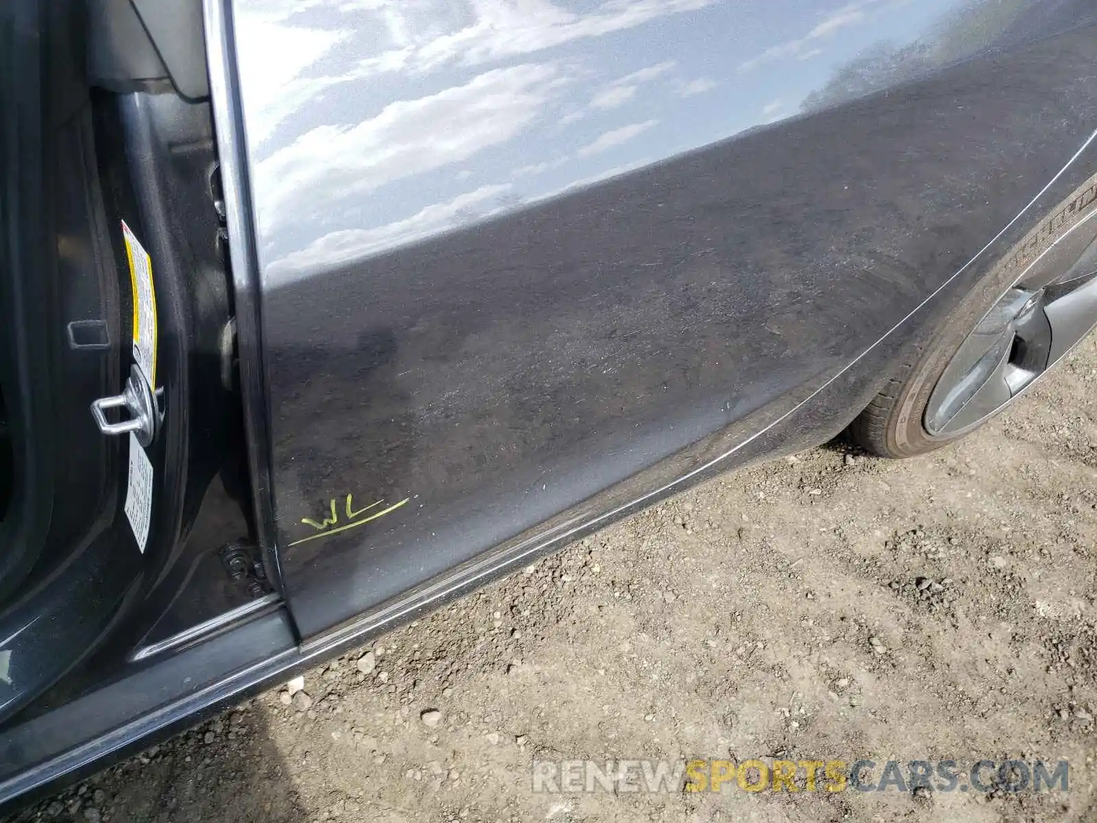 9 Photograph of a damaged car 5YJ3E1EB1KF386155 TESLA MODEL 3 2019