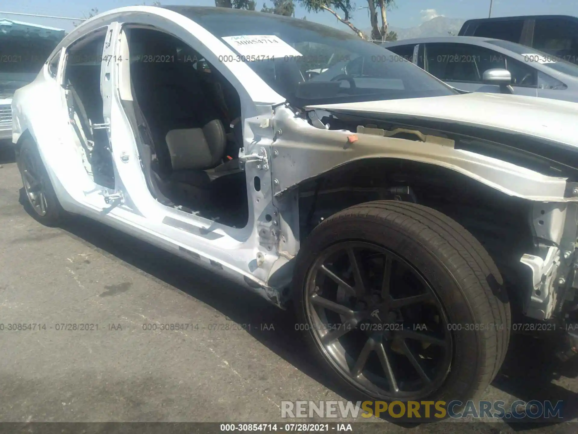 6 Photograph of a damaged car 5YJ3E1EB1KF388553 TESLA MODEL 3 2019