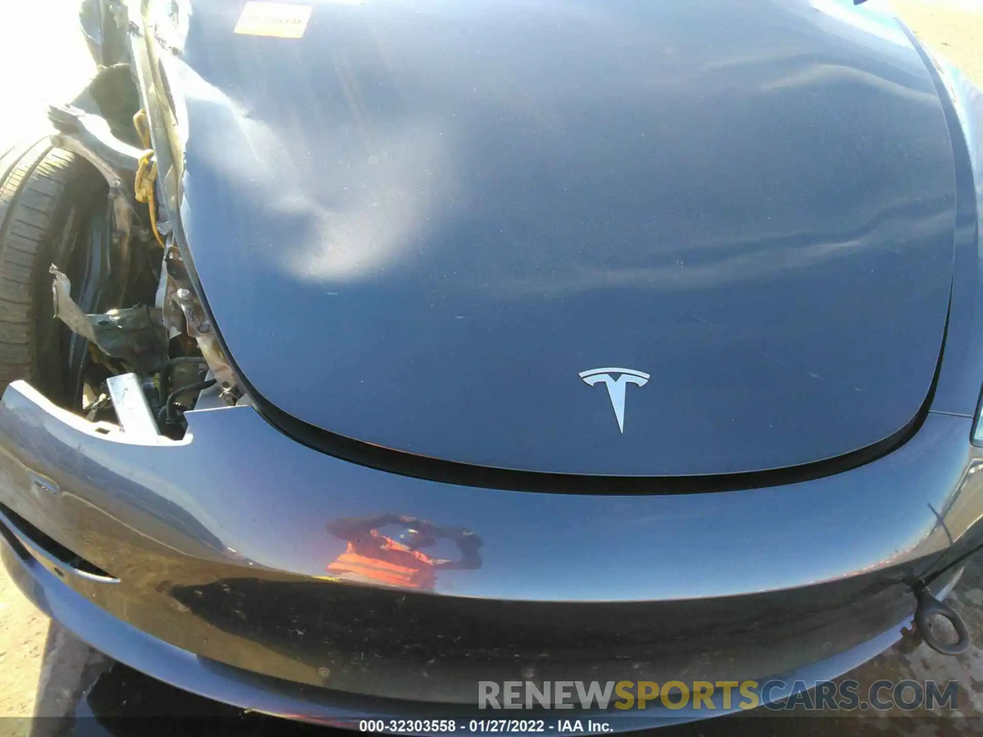 10 Photograph of a damaged car 5YJ3E1EB1KF390755 TESLA MODEL 3 2019