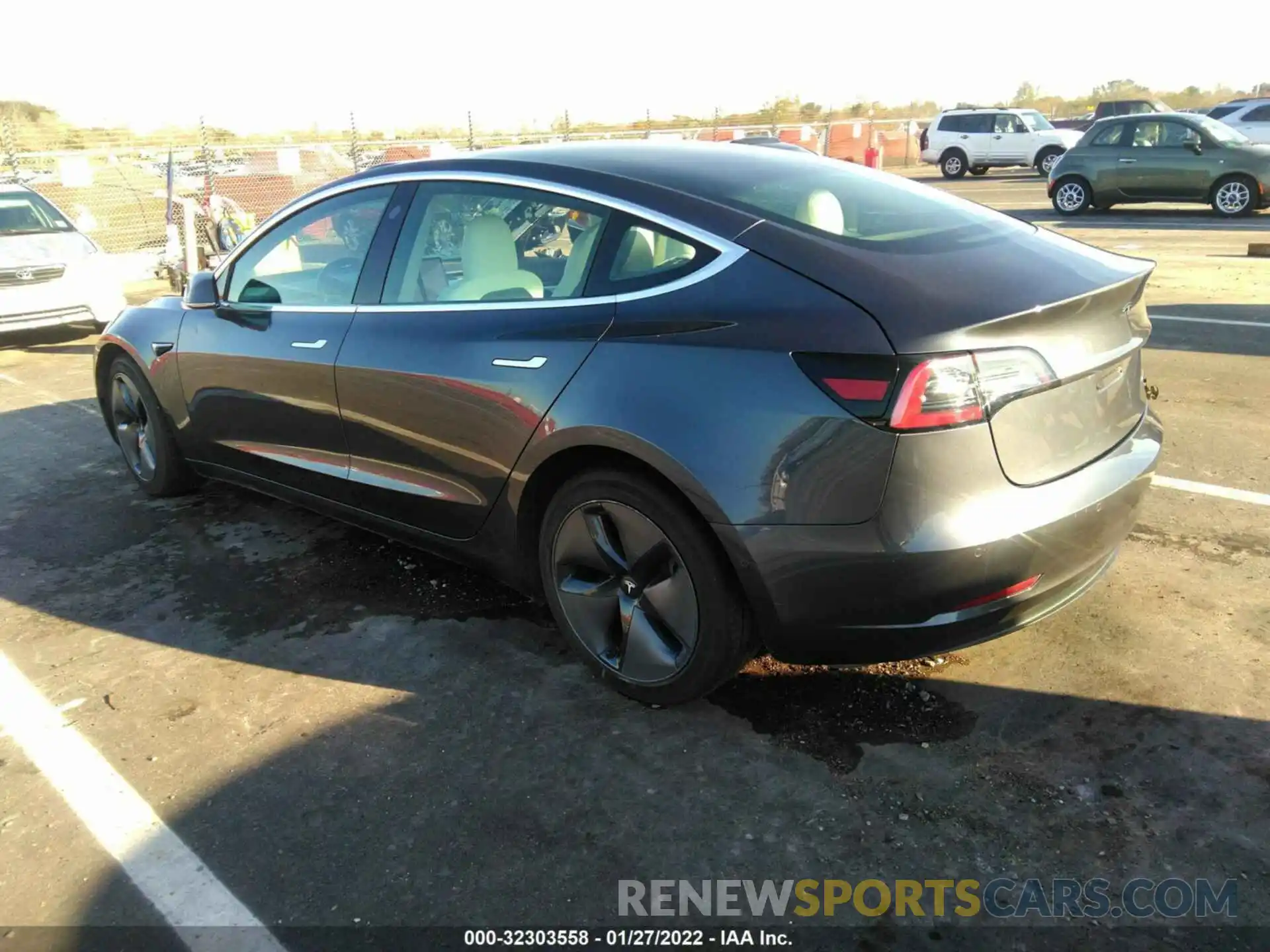 3 Photograph of a damaged car 5YJ3E1EB1KF390755 TESLA MODEL 3 2019