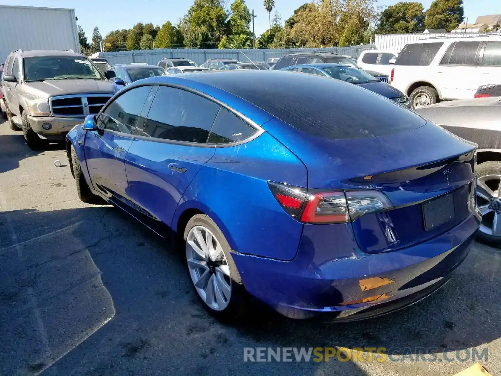 3 Photograph of a damaged car 5YJ3E1EB1KF392148 TESLA MODEL 3 2019