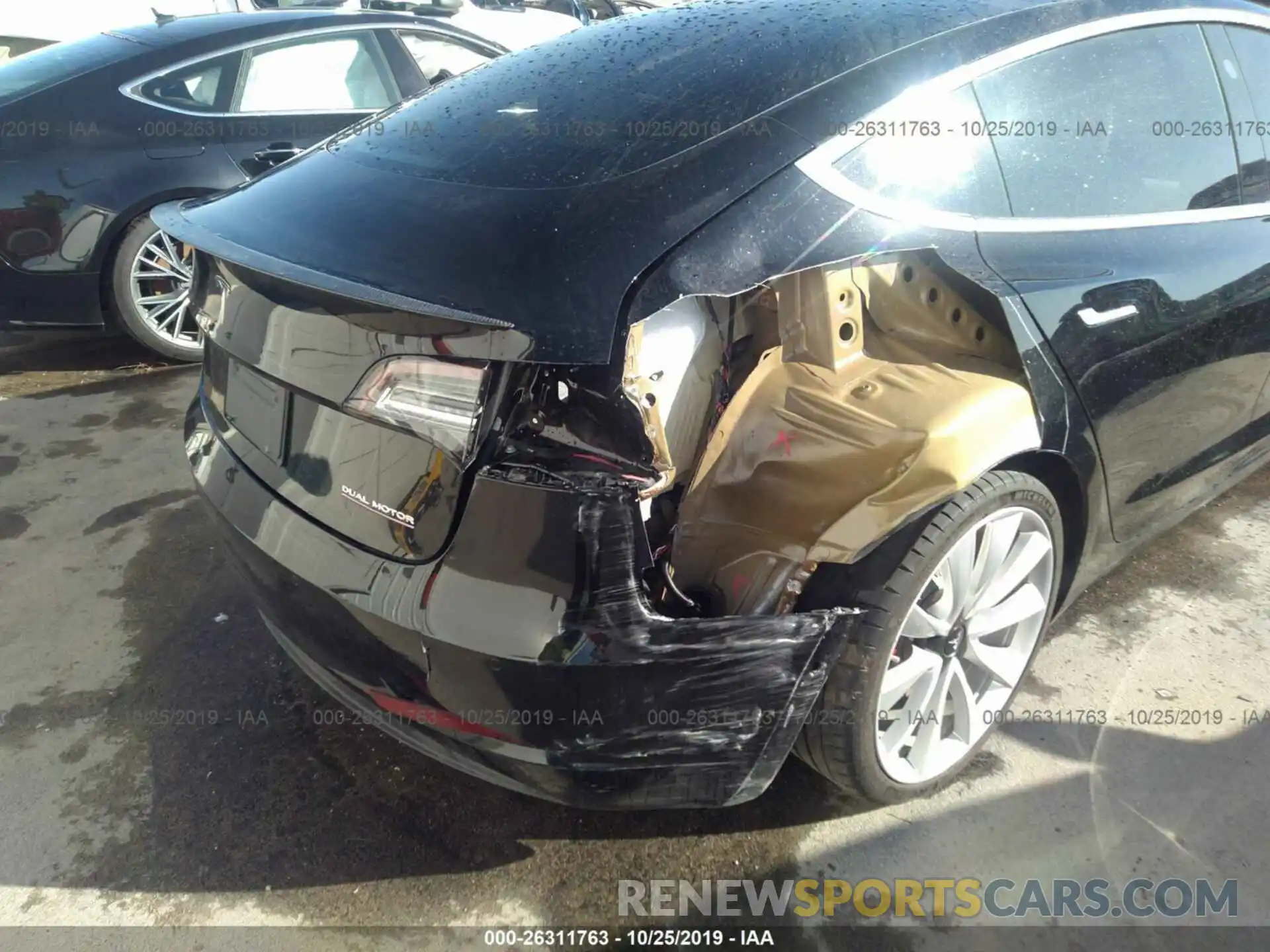 6 Photograph of a damaged car 5YJ3E1EB1KF413693 TESLA MODEL 3 2019