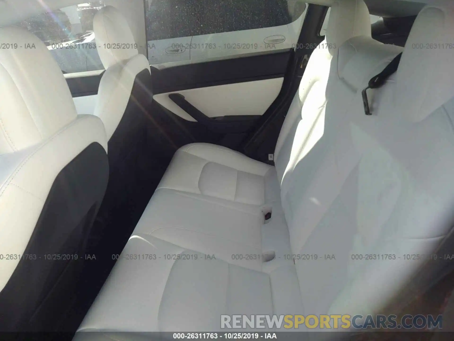 8 Photograph of a damaged car 5YJ3E1EB1KF413693 TESLA MODEL 3 2019