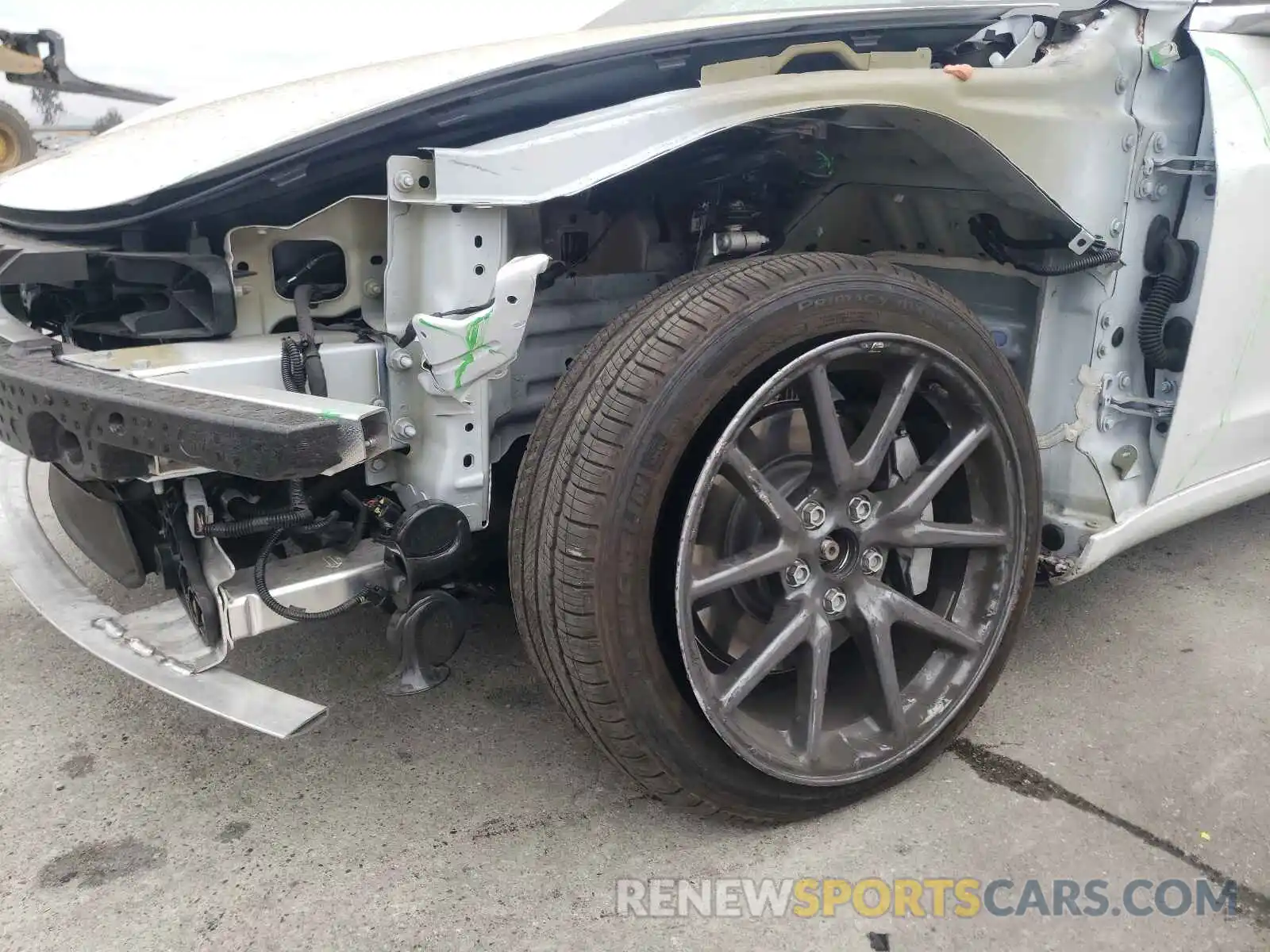 9 Photograph of a damaged car 5YJ3E1EB1KF433460 TESLA MODEL 3 2019