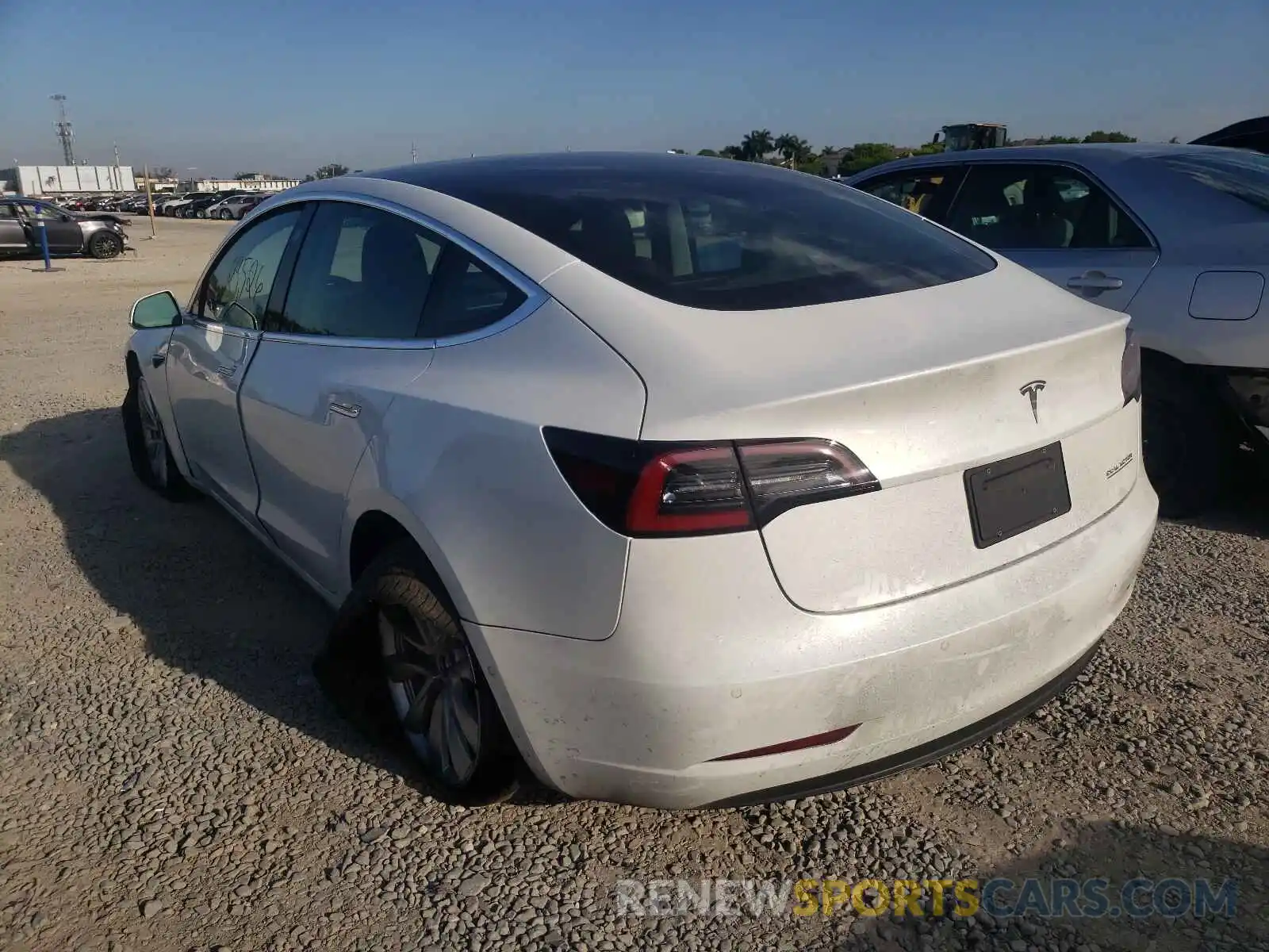 3 Photograph of a damaged car 5YJ3E1EB1KF434138 TESLA MODEL 3 2019