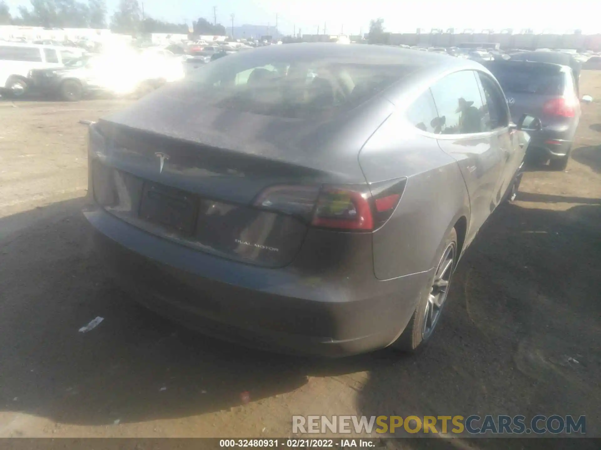 4 Photograph of a damaged car 5YJ3E1EB1KF481279 TESLA MODEL 3 2019