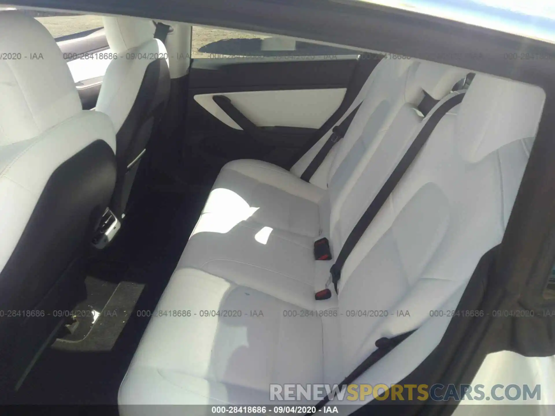 8 Photograph of a damaged car 5YJ3E1EB1KF494548 TESLA MODEL 3 2019