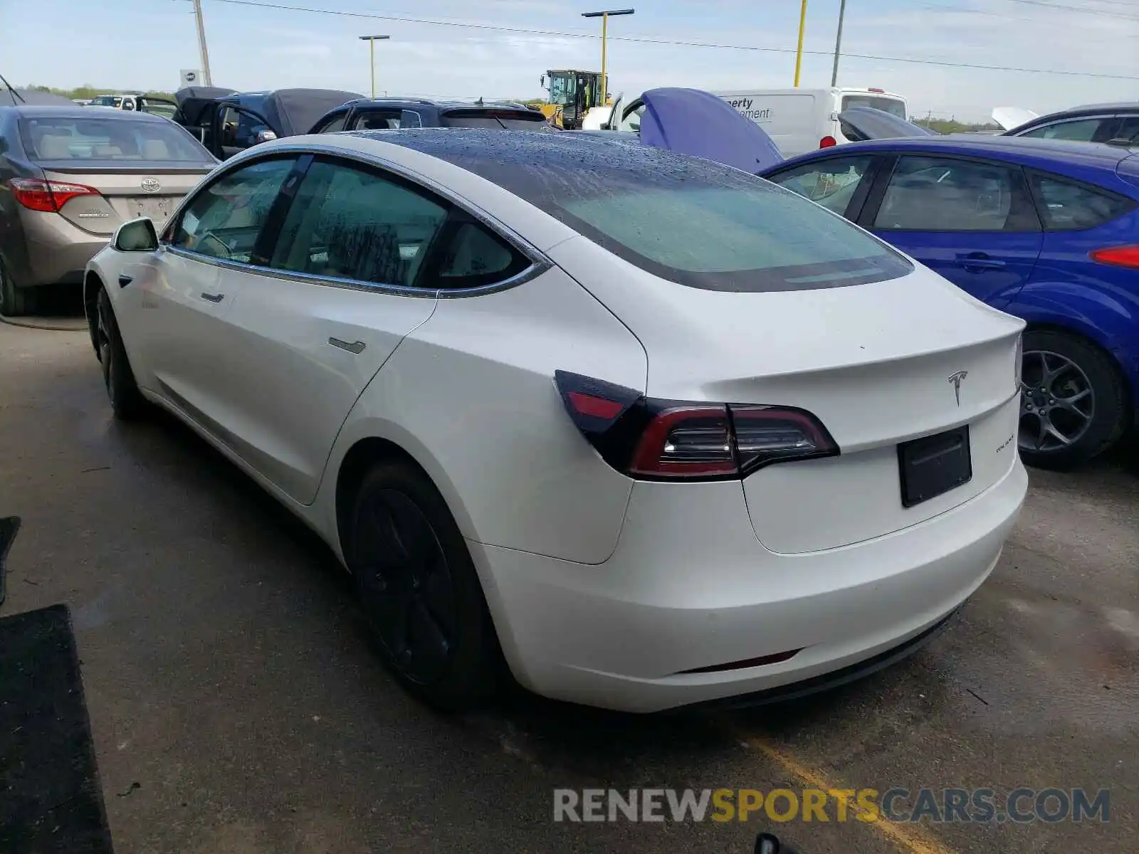 3 Photograph of a damaged car 5YJ3E1EB1KF513129 TESLA MODEL 3 2019