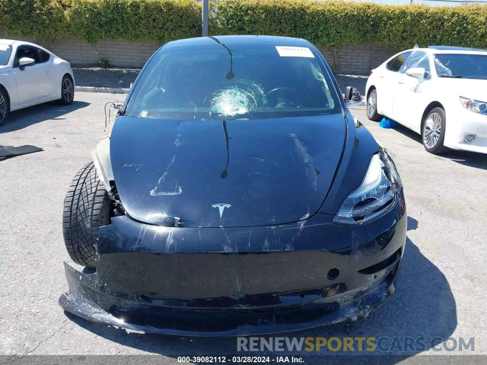 11 Photograph of a damaged car 5YJ3E1EB2KF198941 TESLA MODEL 3 2019