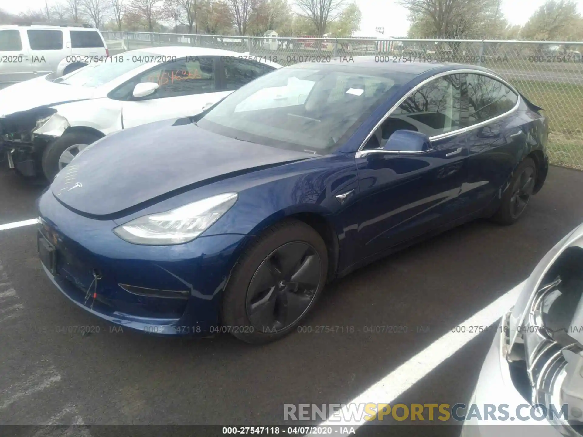 2 Photograph of a damaged car 5YJ3E1EB2KF199359 TESLA MODEL 3 2019