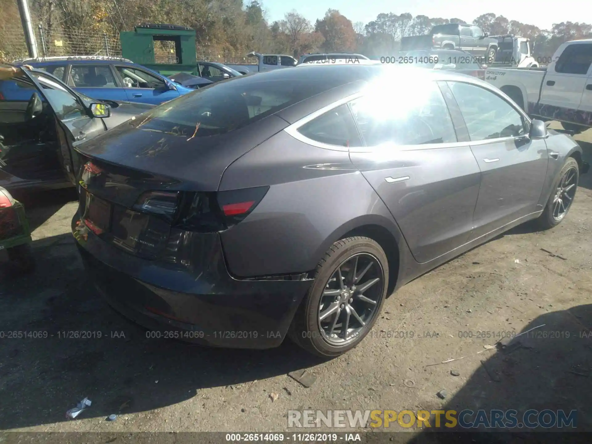 4 Photograph of a damaged car 5YJ3E1EB2KF205404 TESLA MODEL 3 2019