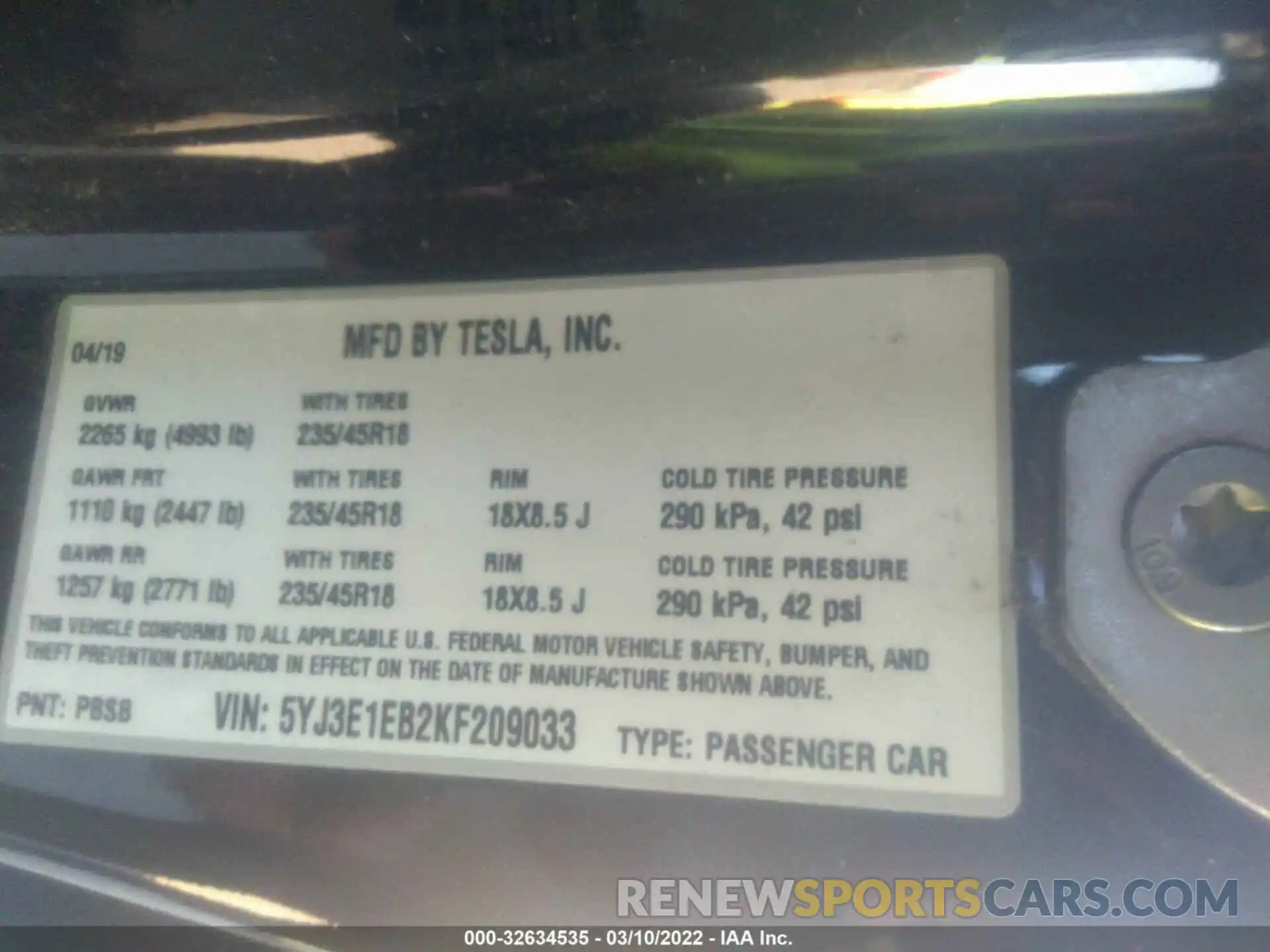 9 Фотография поврежденного автомобиля 5YJ3E1EB2KF209033 TESLA MODEL 3 2019