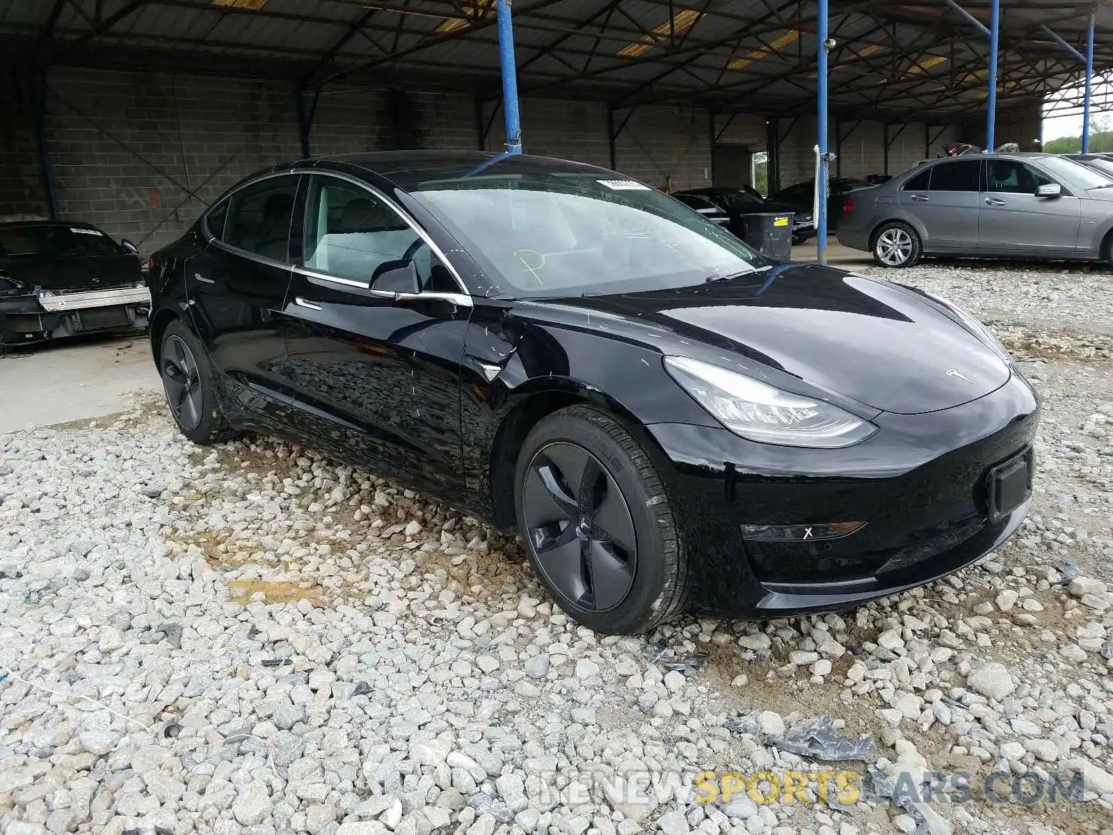 1 Photograph of a damaged car 5YJ3E1EB2KF209095 TESLA MODEL 3 2019