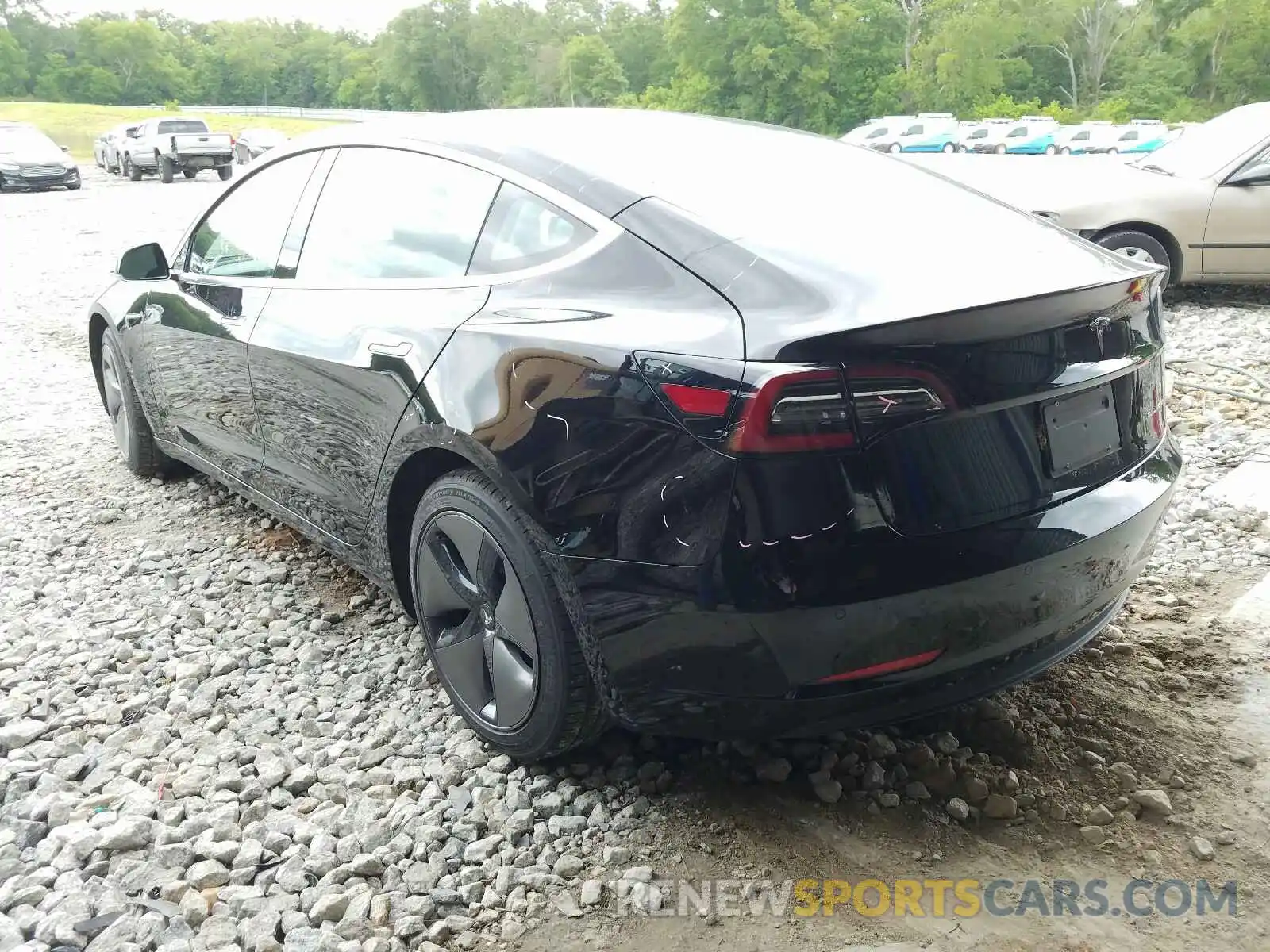 3 Photograph of a damaged car 5YJ3E1EB2KF209095 TESLA MODEL 3 2019