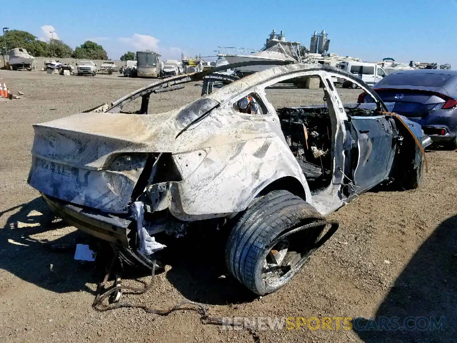 4 Photograph of a damaged car 5YJ3E1EB2KF214071 TESLA MODEL 3 2019