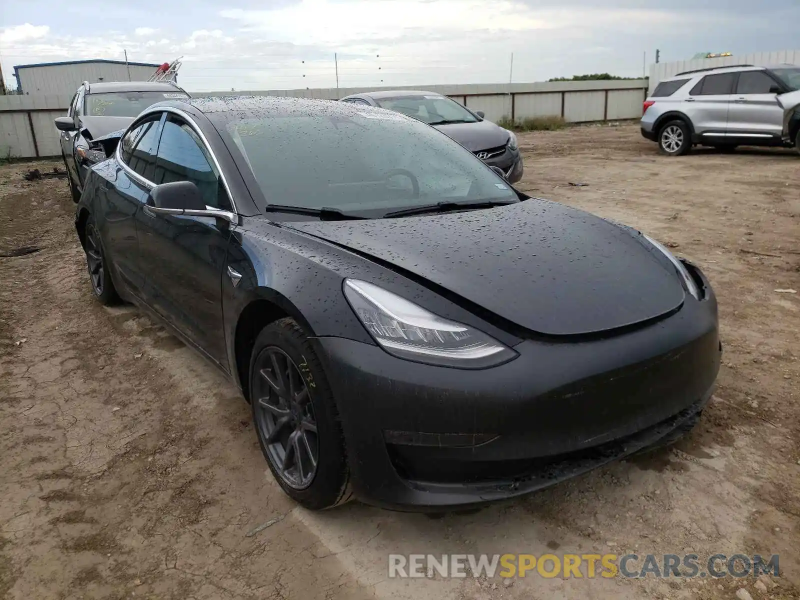 1 Фотография поврежденного автомобиля 5YJ3E1EB2KF384334 TESLA MODEL 3 2019