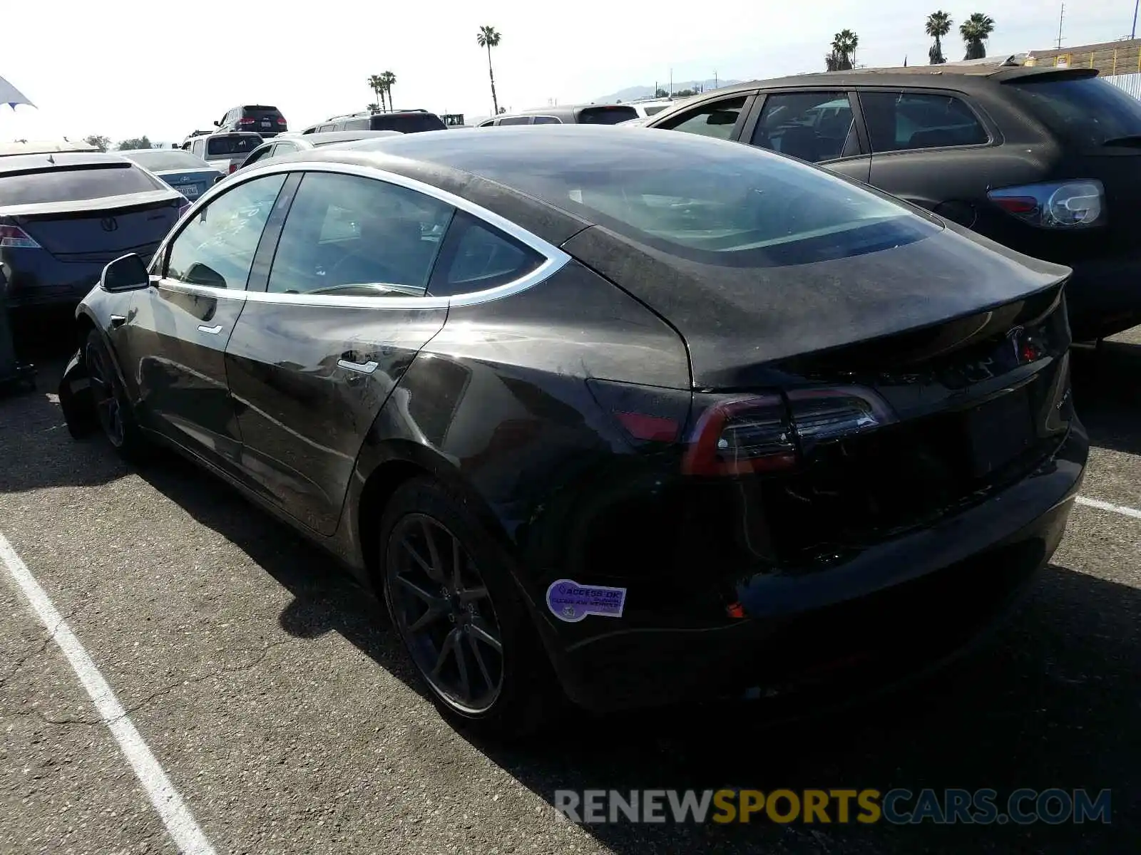 3 Photograph of a damaged car 5YJ3E1EB2KF384947 TESLA MODEL 3 2019