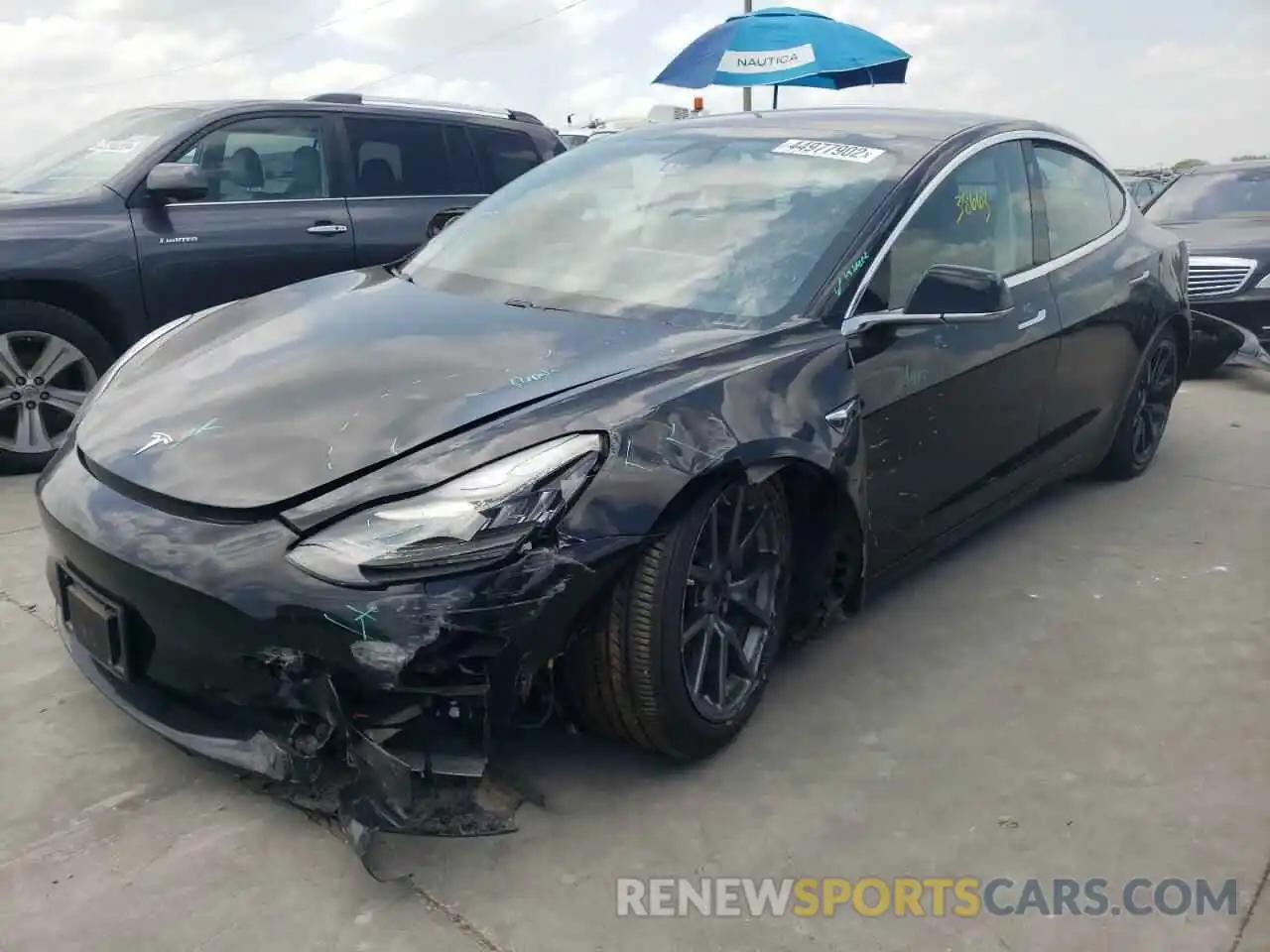 2 Photograph of a damaged car 5YJ3E1EB2KF385368 TESLA MODEL 3 2019