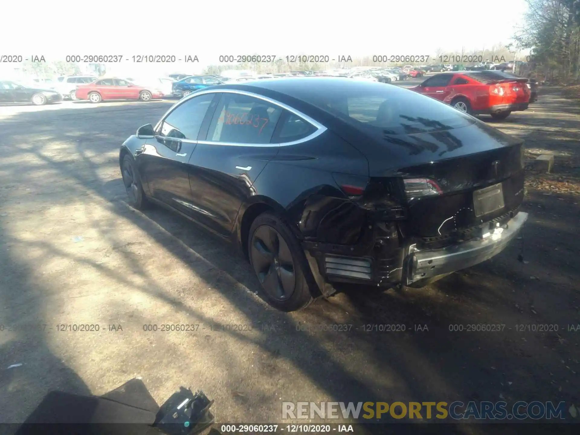 3 Photograph of a damaged car 5YJ3E1EB2KF413265 TESLA MODEL 3 2019