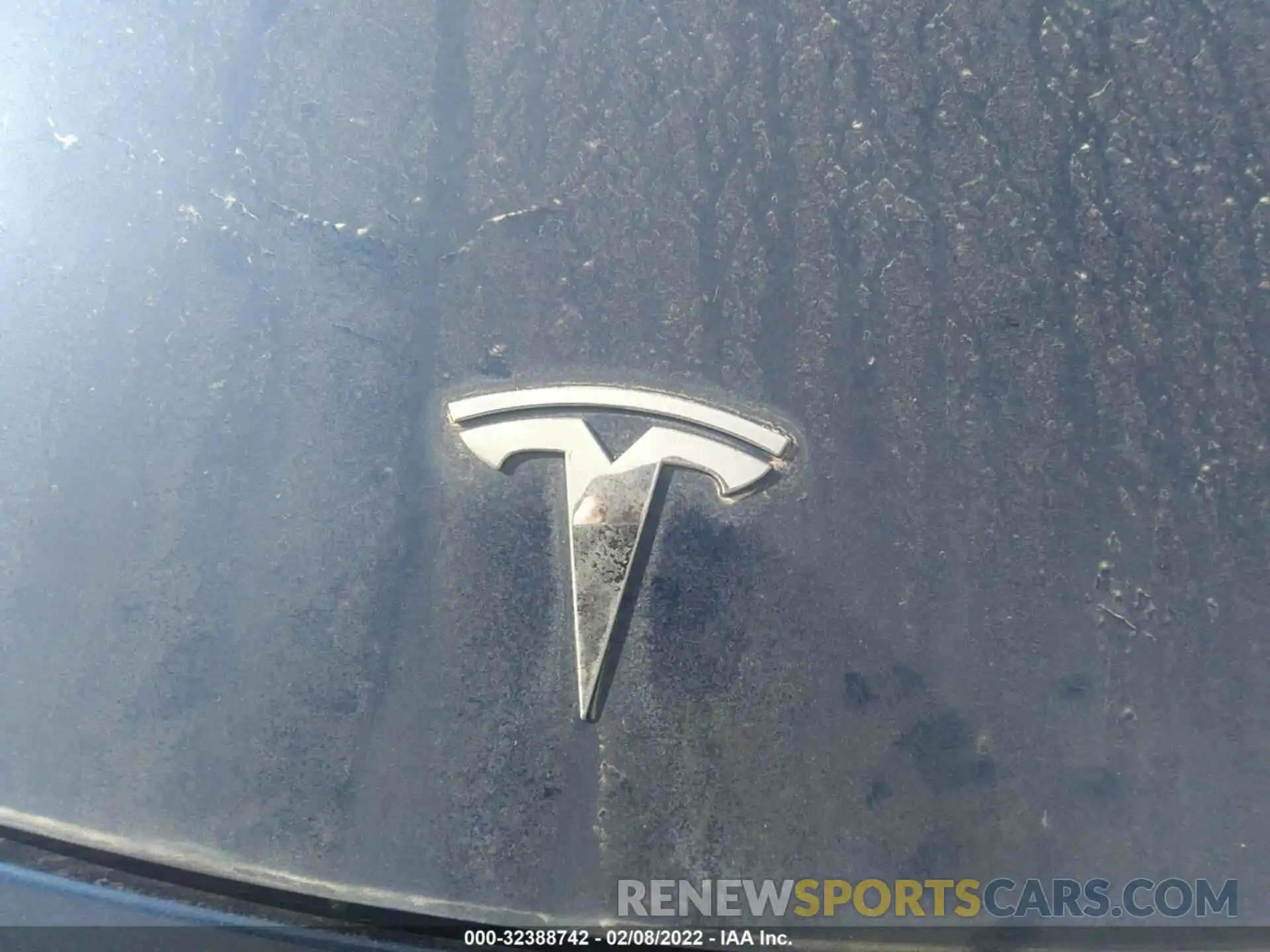 10 Photograph of a damaged car 5YJ3E1EB2KF418305 TESLA MODEL 3 2019