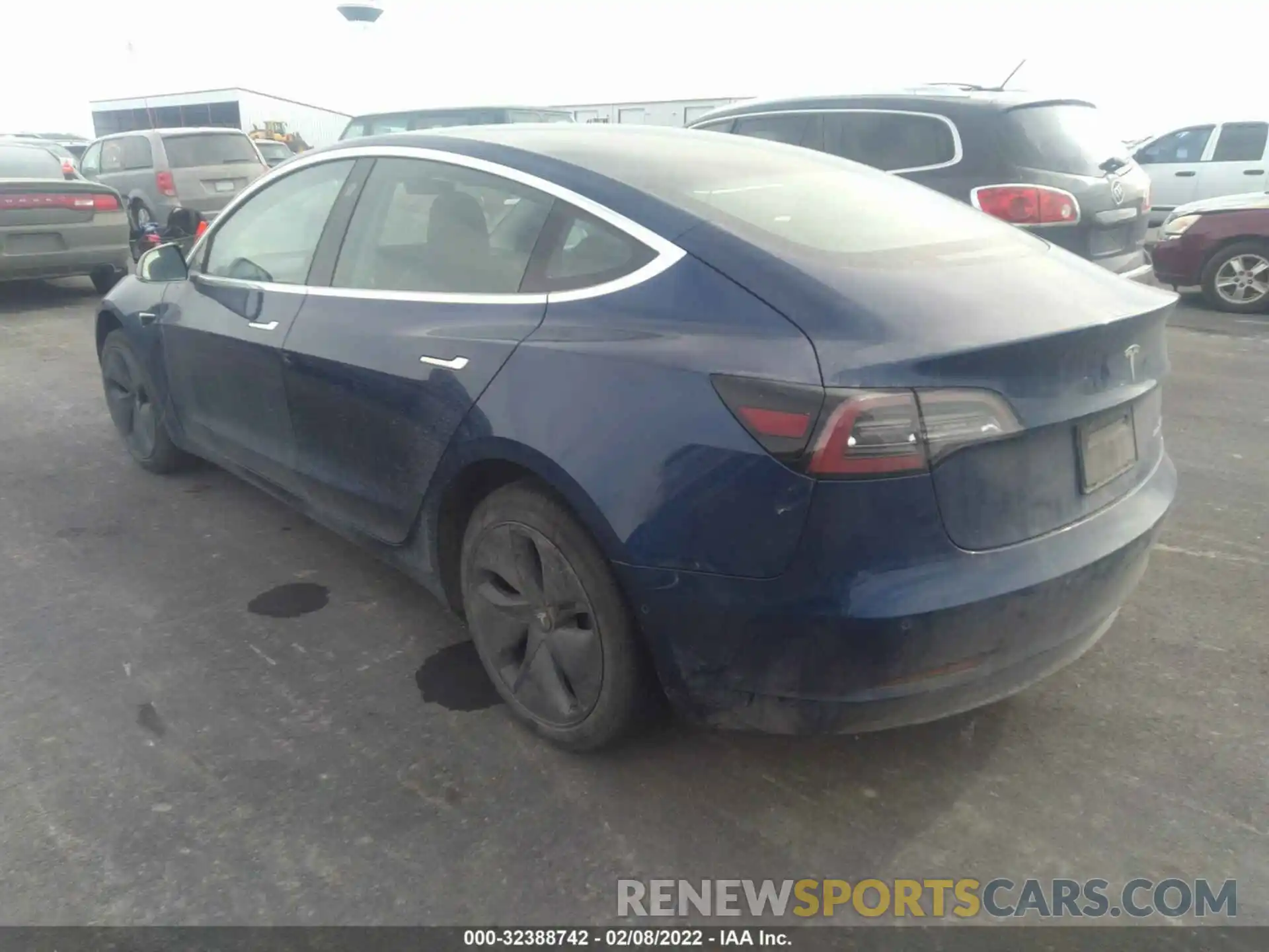 3 Photograph of a damaged car 5YJ3E1EB2KF418305 TESLA MODEL 3 2019