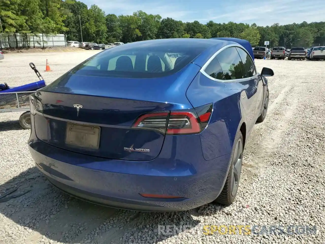 4 Photograph of a damaged car 5YJ3E1EB2KF437338 TESLA MODEL 3 2019