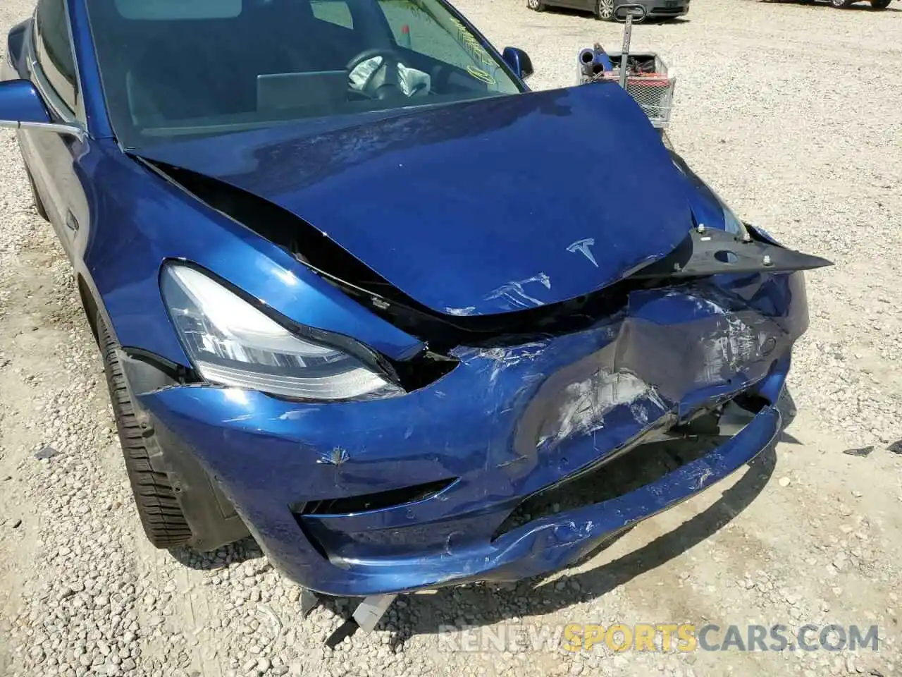 9 Photograph of a damaged car 5YJ3E1EB2KF437338 TESLA MODEL 3 2019