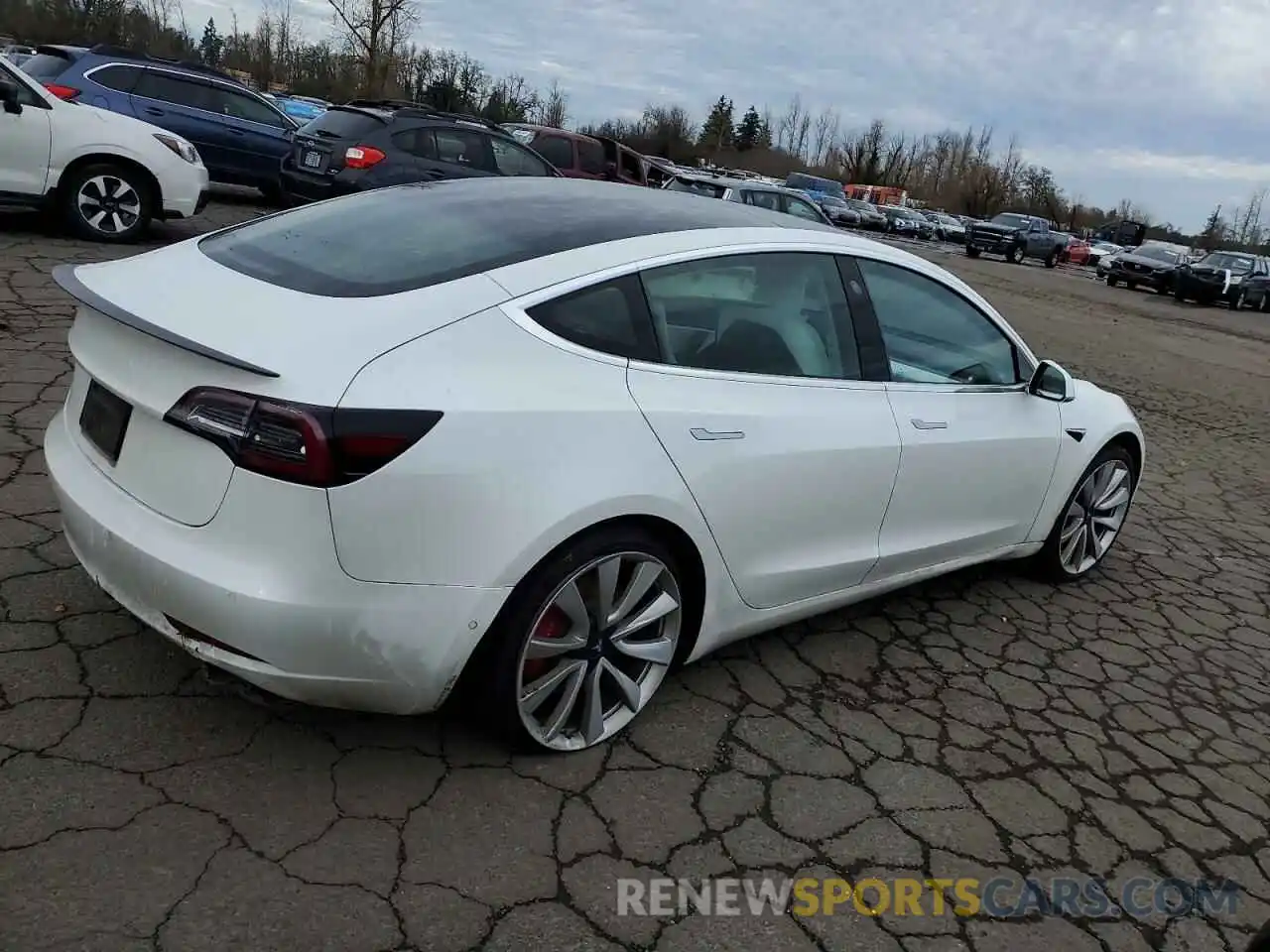 3 Photograph of a damaged car 5YJ3E1EB2KF440367 TESLA MODEL 3 2019