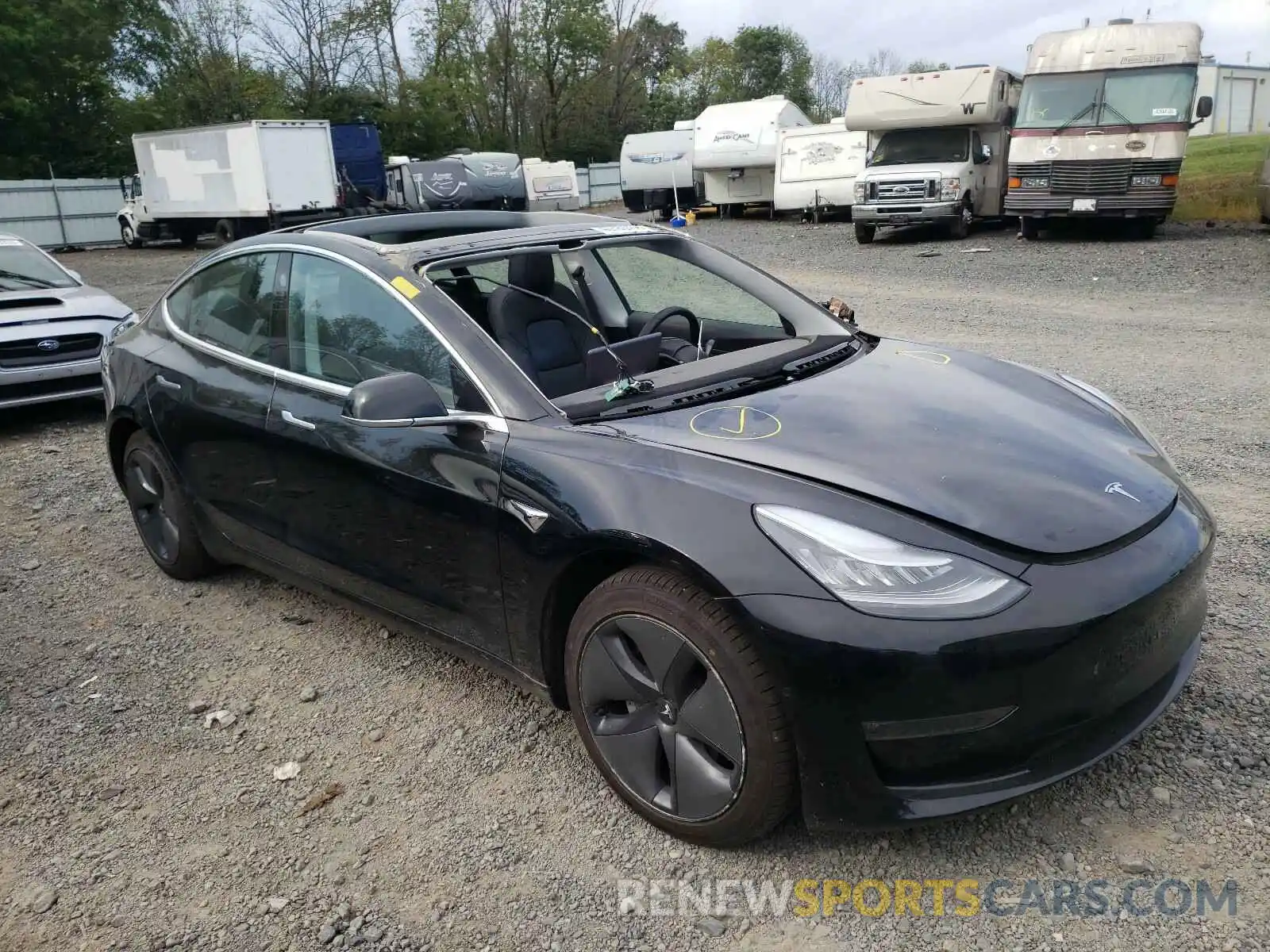 1 Photograph of a damaged car 5YJ3E1EB2KF441762 TESLA MODEL 3 2019