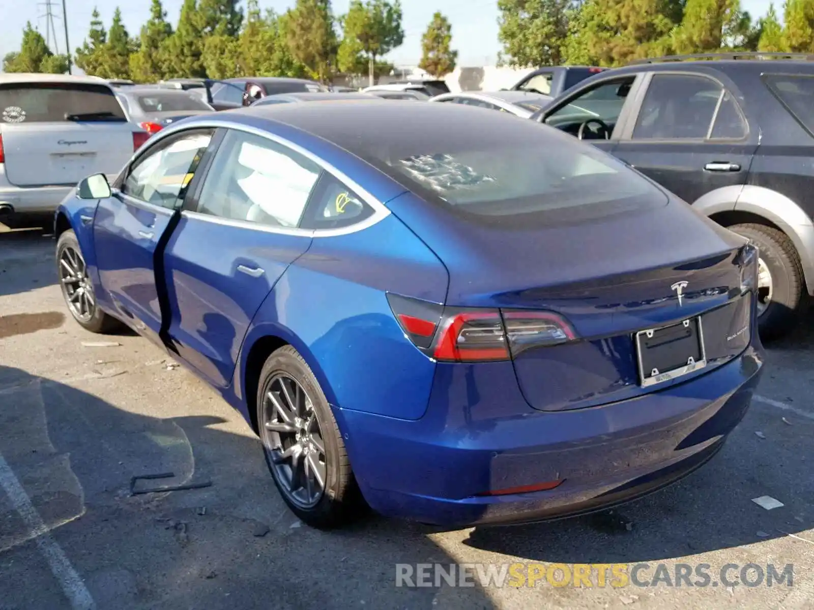 3 Photograph of a damaged car 5YJ3E1EB2KF450560 TESLA MODEL 3 2019