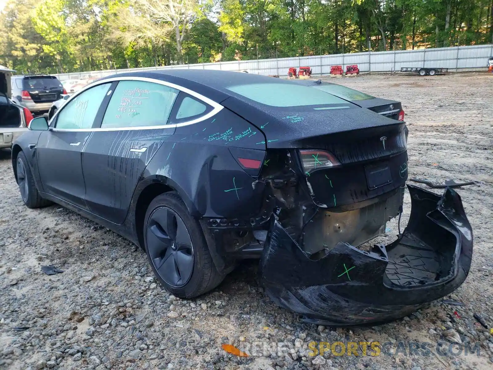 3 Photograph of a damaged car 5YJ3E1EB2KF450641 TESLA MODEL 3 2019