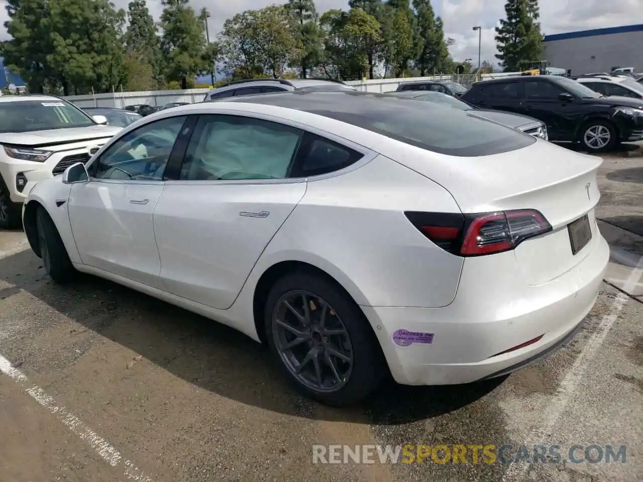 2 Фотография поврежденного автомобиля 5YJ3E1EB2KF452907 TESLA MODEL 3 2019