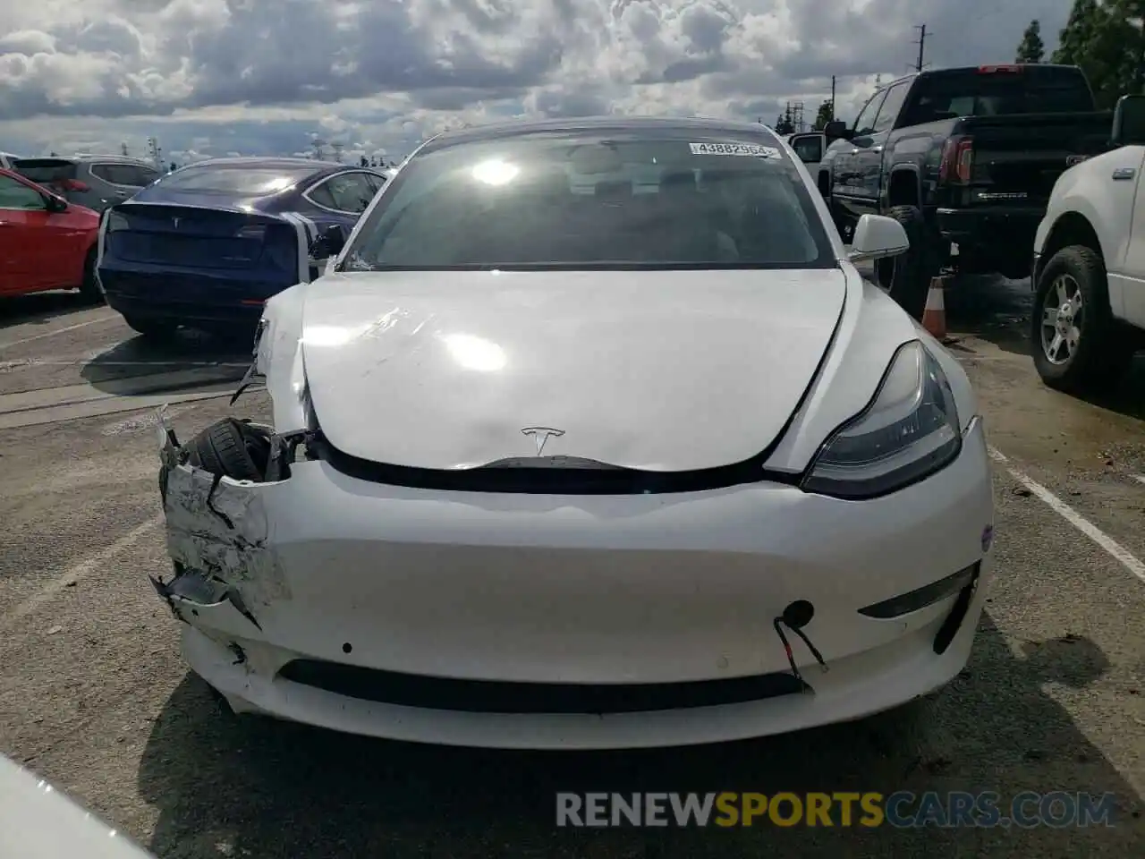 5 Photograph of a damaged car 5YJ3E1EB2KF452907 TESLA MODEL 3 2019