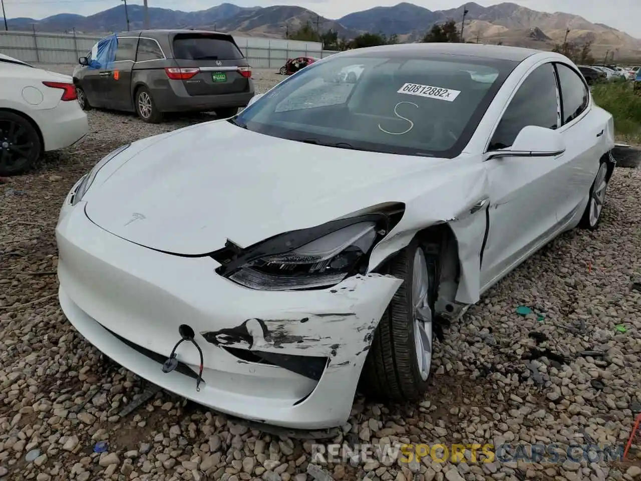 2 Photograph of a damaged car 5YJ3E1EB2KF469318 TESLA MODEL 3 2019