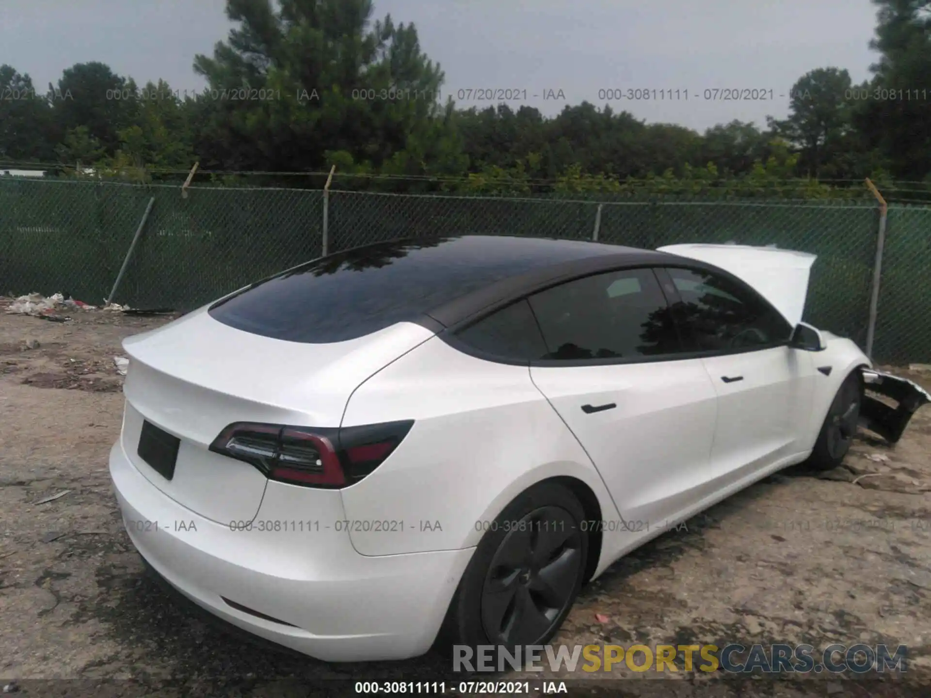 4 Photograph of a damaged car 5YJ3E1EB2KF469805 TESLA MODEL 3 2019