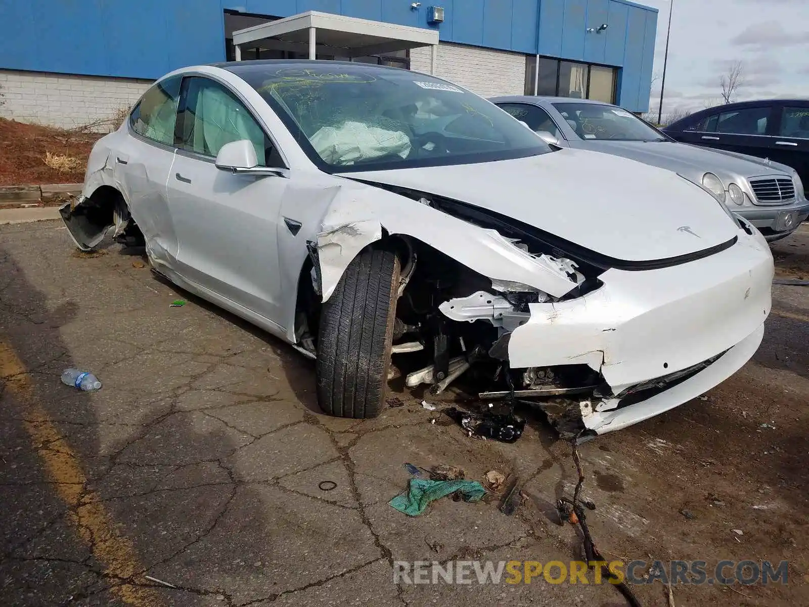 1 Photograph of a damaged car 5YJ3E1EB2KF494428 TESLA MODEL 3 2019