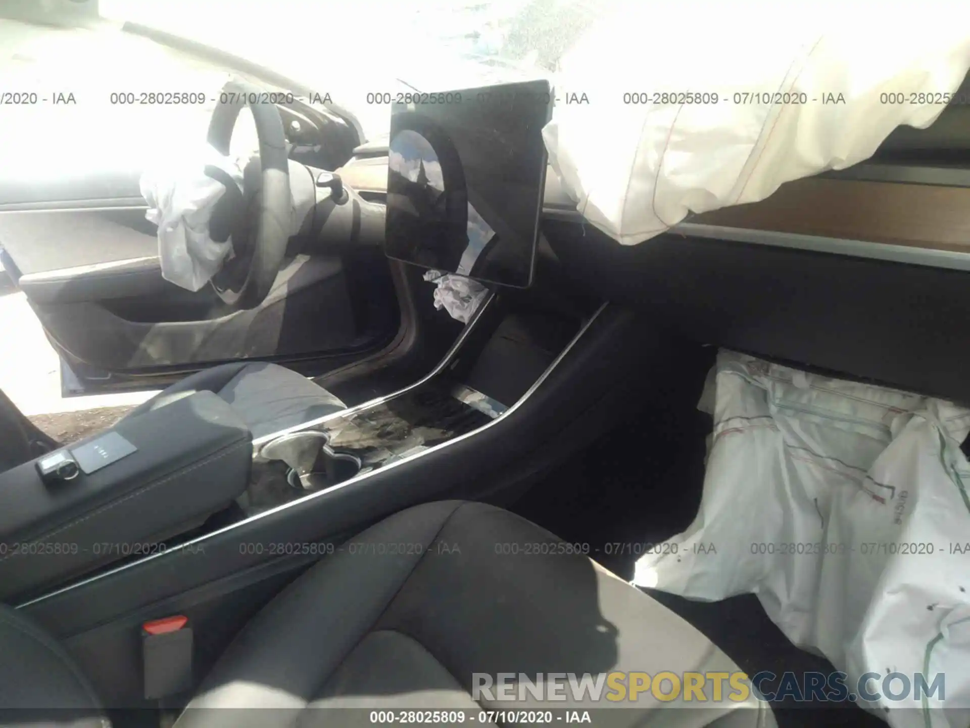 5 Photograph of a damaged car 5YJ3E1EB2KF497605 TESLA MODEL 3 2019