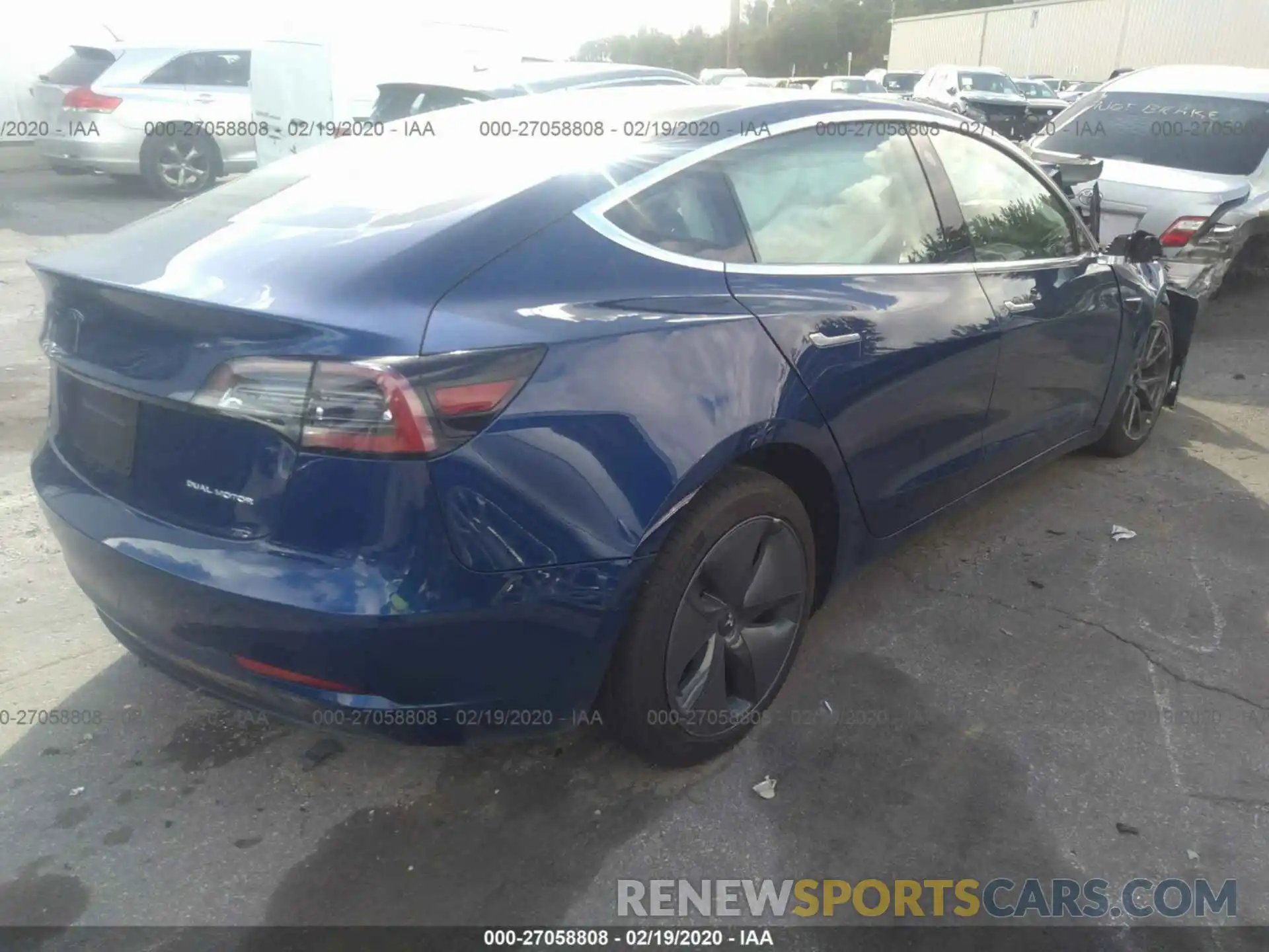 4 Photograph of a damaged car 5YJ3E1EB2KF511289 TESLA MODEL 3 2019