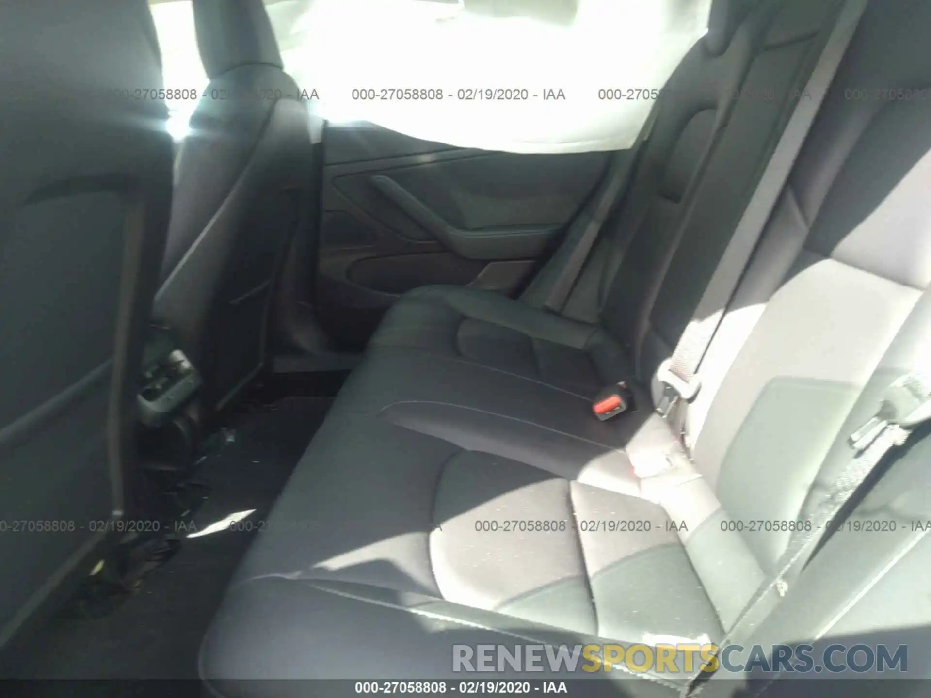 8 Photograph of a damaged car 5YJ3E1EB2KF511289 TESLA MODEL 3 2019