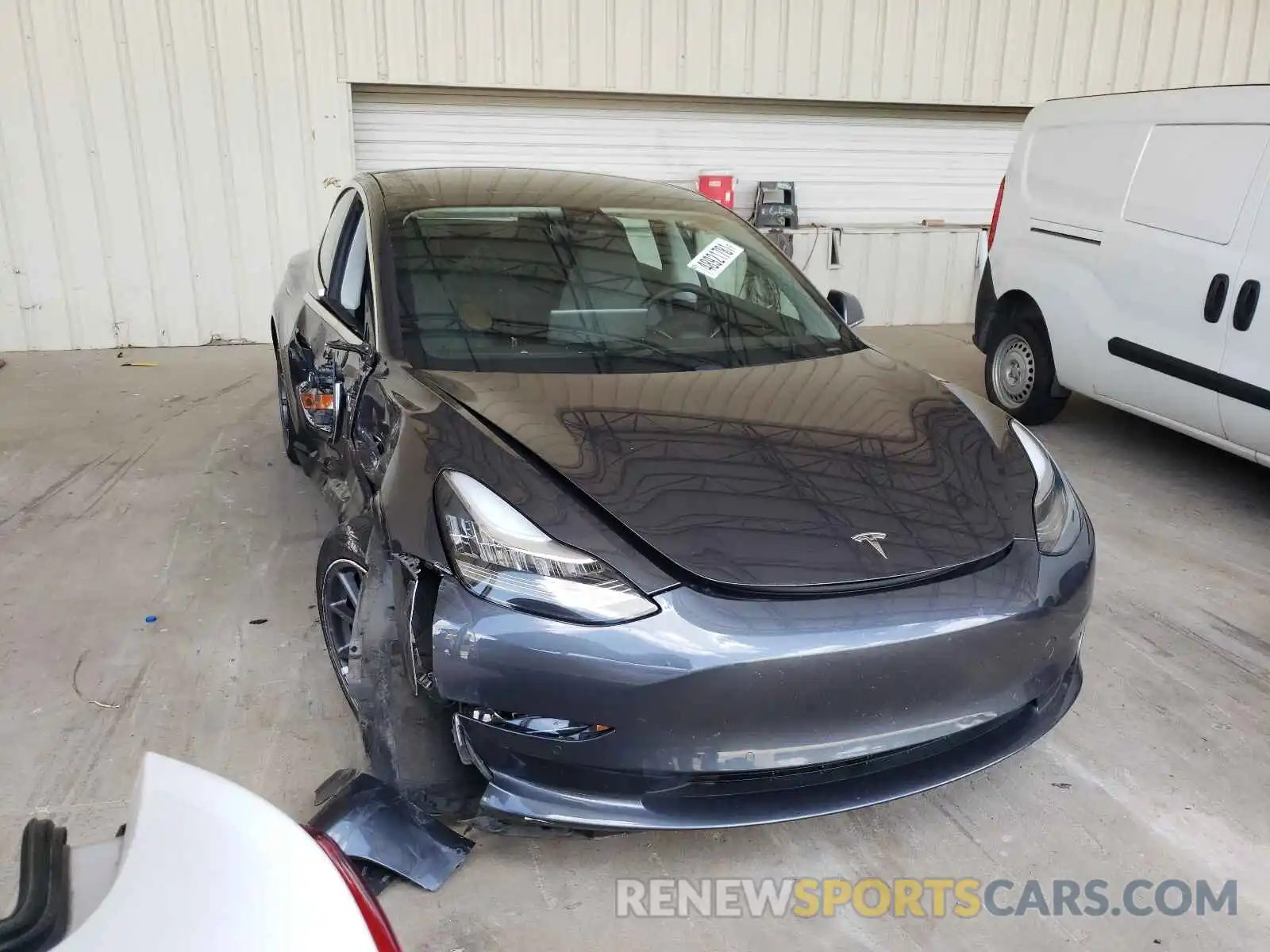 1 Photograph of a damaged car 5YJ3E1EB2KF520736 TESLA MODEL 3 2019