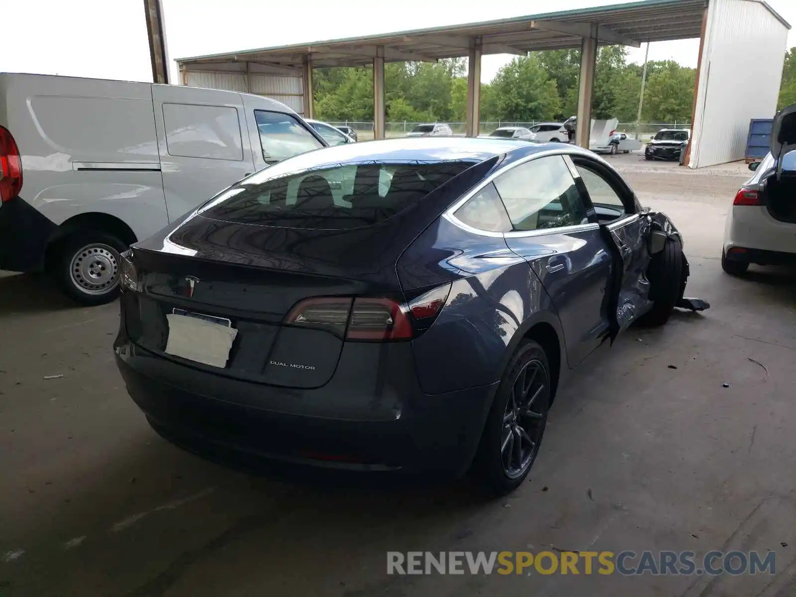 4 Photograph of a damaged car 5YJ3E1EB2KF520736 TESLA MODEL 3 2019