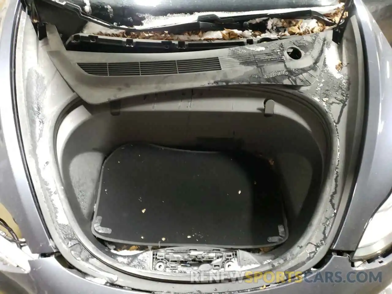 7 Photograph of a damaged car 5YJ3E1EB2KF530148 TESLA MODEL 3 2019