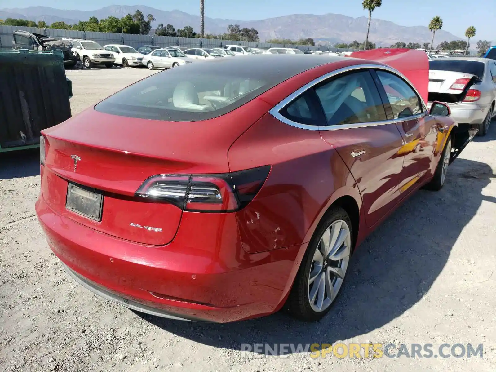 4 Photograph of a damaged car 5YJ3E1EB3KF192646 TESLA MODEL 3 2019