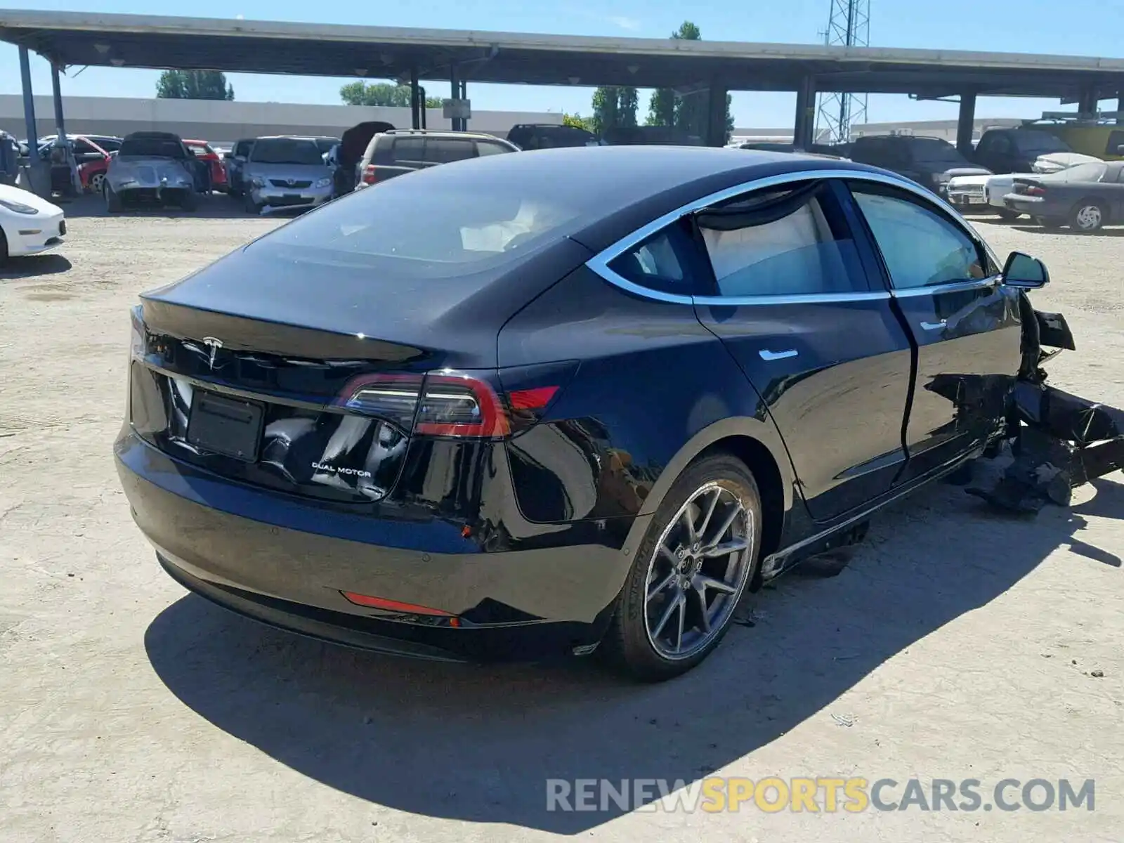 4 Photograph of a damaged car 5YJ3E1EB3KF209185 TESLA MODEL 3 2019